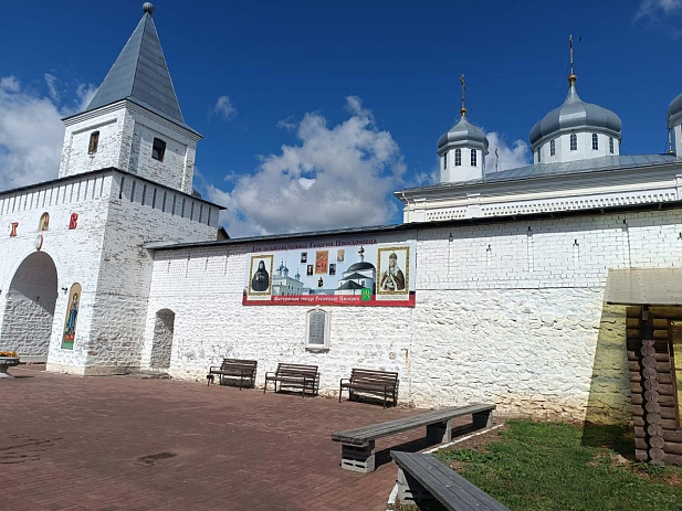 КАЛУЖСКАЯ ЗЕМЛЯ ТРЕХ ЦАРИЦ: СВЯТО-ГЕОРГИЕВСКИЙ МЕЩОВСКИЙ МУЖСКОЙ МОНАСТЫРЬ + СВЯТО-УСПЕНСКИЙ ЖЕНСКИЙ СКИТ + ФЕКЛИНА ПУСТЫНЬ