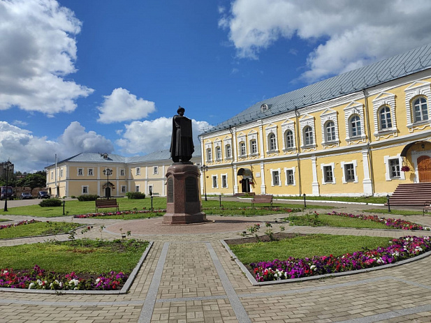 СМОЛЕНСК: ЛУЧШИЙ ДЕНЬ В ГОРОДЕ. Обзорная экскурсия + «Теремок»
